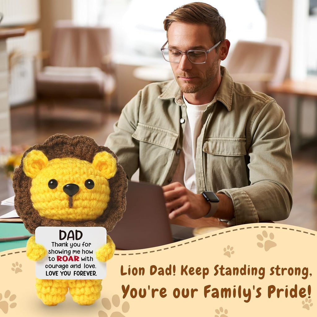 Crochet Lion Father's Day Gift for Dad – Free Animated Card | EasyWish